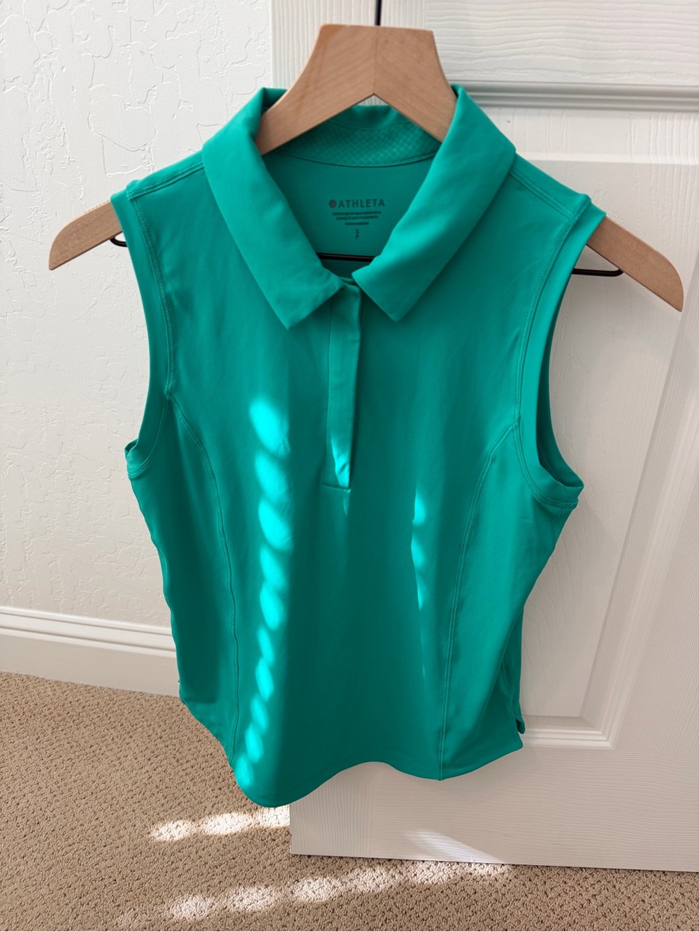 Athleta Sleeveless Golf Polo Tank in Green